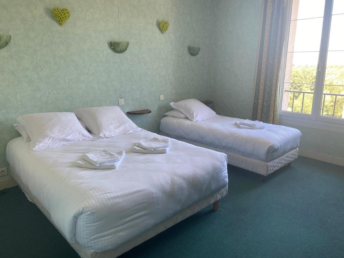 Hotel De La Poste Falaise  Eksteriør billede