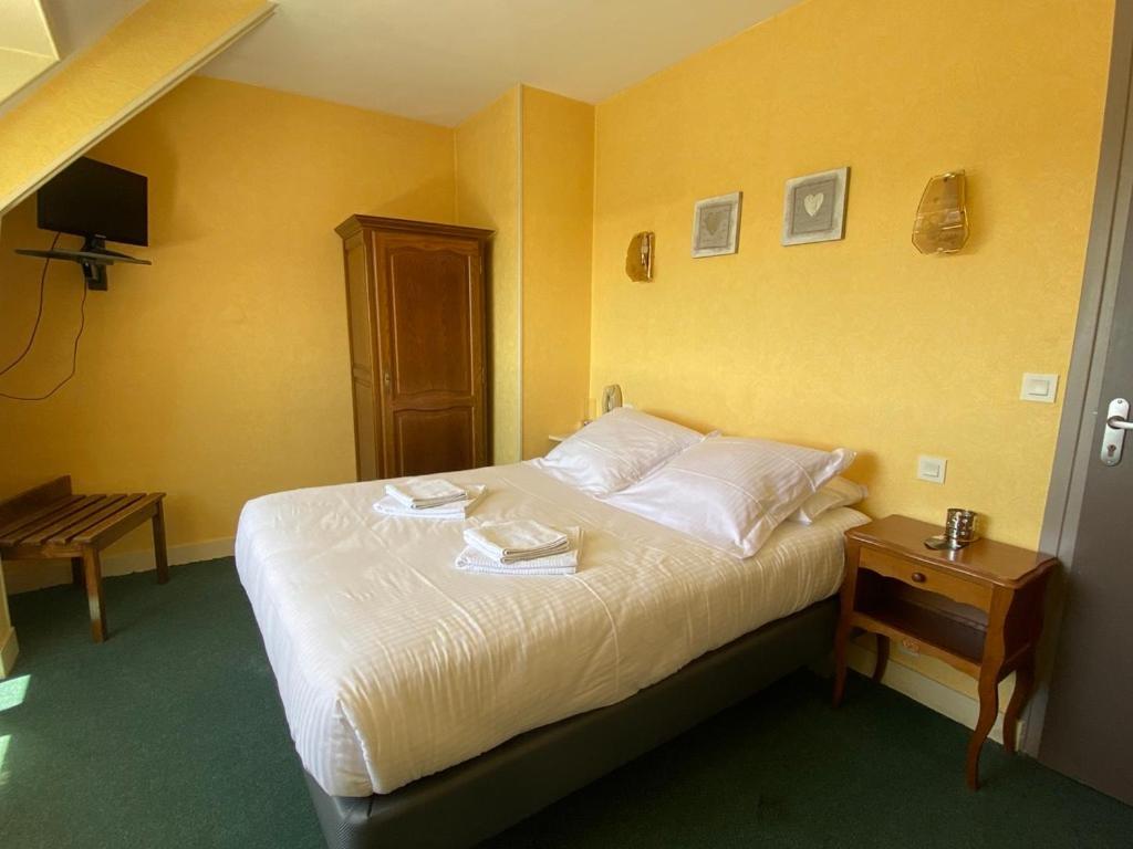 Hotel De La Poste Falaise  Eksteriør billede
